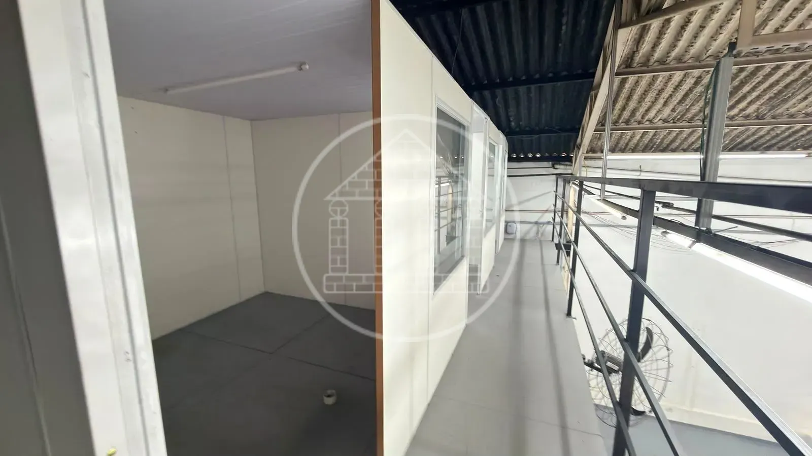 Depósito-Galpão, 189 m² - Foto 3