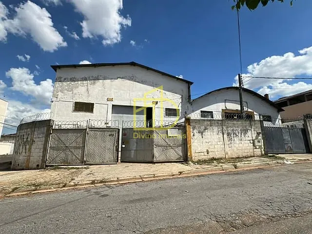 Galpão / Barracão com 883m², à venda ou para alugar, no bairro Vila Fiori em Sorocaba