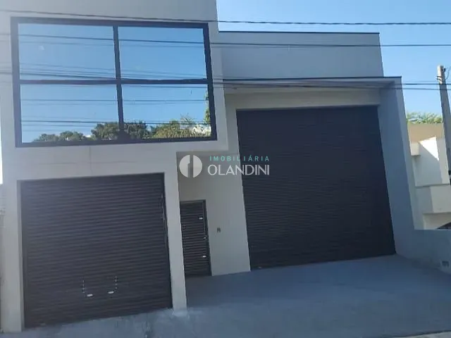 Galpão / Barracão com 319m², à venda, no bairro Centro em Artur Nogueira
