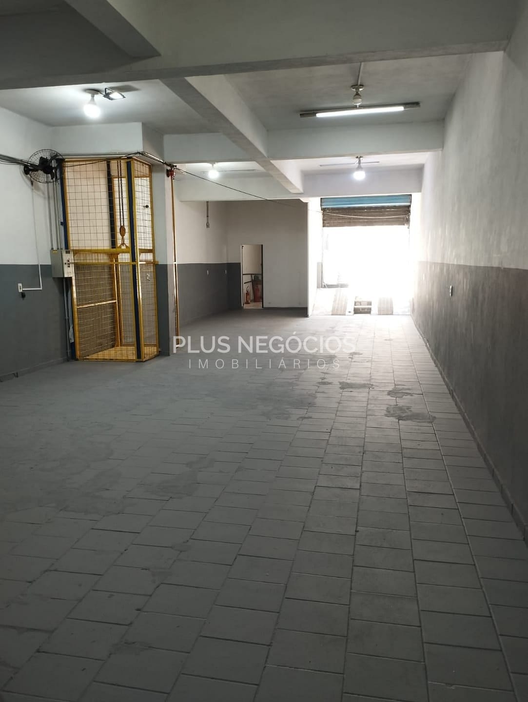 Depósito-Galpão-Armazém para alugar, 280m² - Foto 12