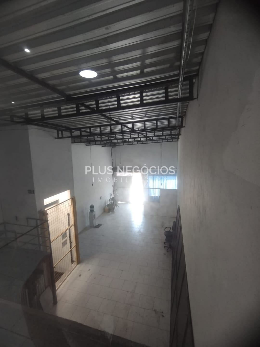 Depósito-Galpão-Armazém para alugar, 280m² - Foto 21