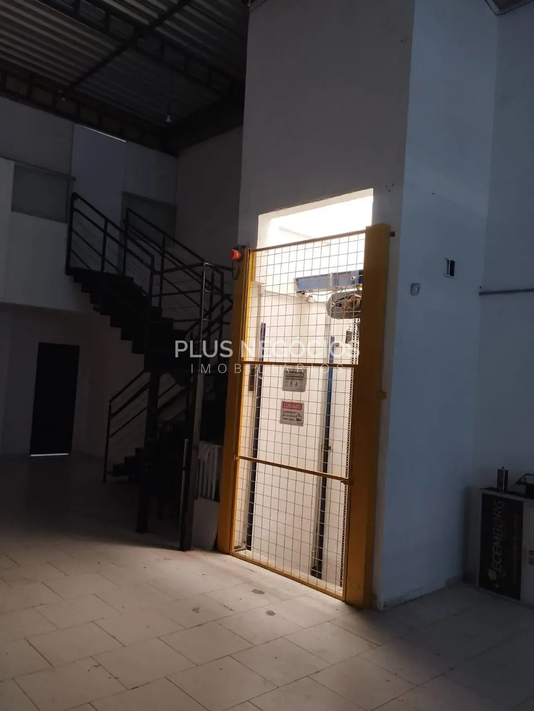 Depósito-Galpão, 280 m² - Foto 5