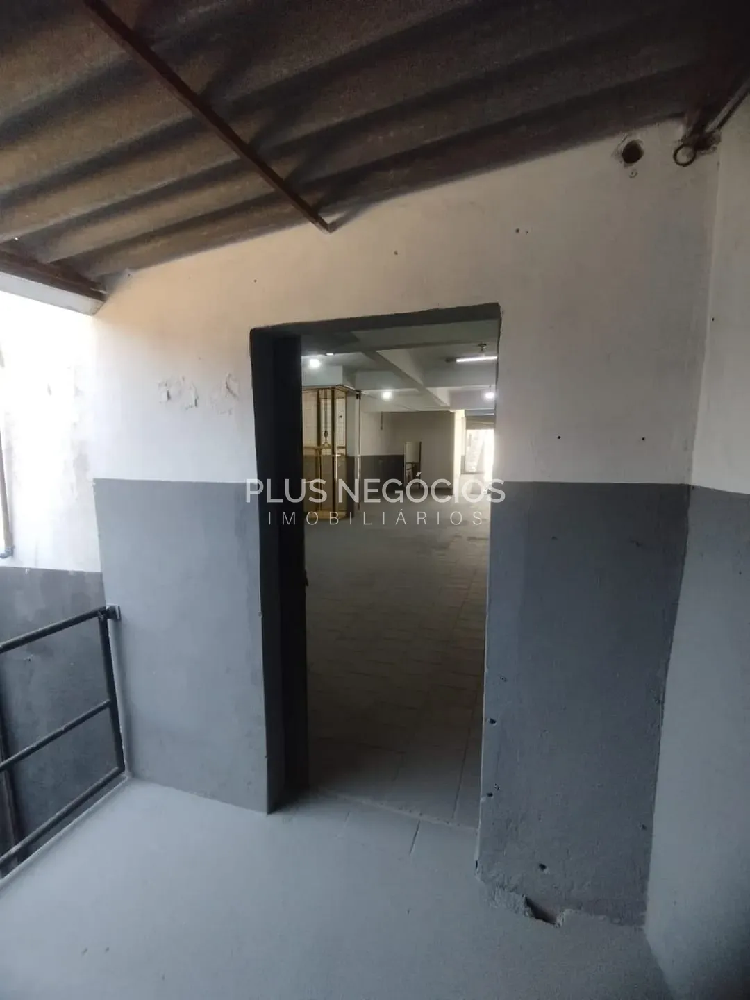 Depósito-Galpão, 280 m² - Foto 9