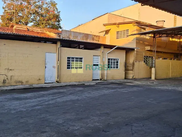 Galpão / Barracão com 586m², para alugar, no bairro Vila Nair em São José dos Campos