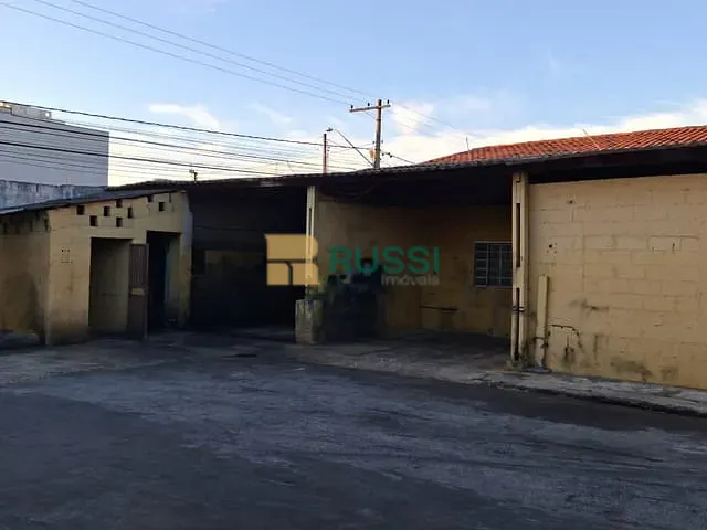 Galpão / Barracão com 586m², para alugar, no bairro Vila Nair em São José dos Campos