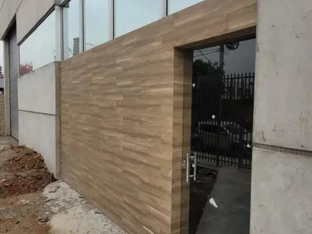 Galpão / Barracão com 1300m², para alugar, no bairro Jardim das Laranjeiras em São Paulo