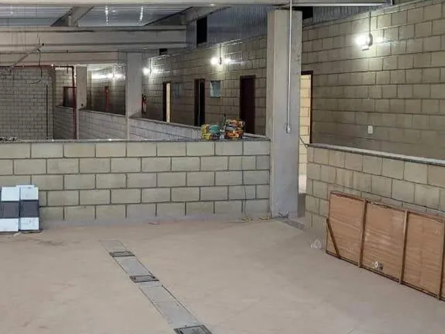 Galpão / Barracão com 1300m², para alugar, no bairro Jardim das Laranjeiras em São Paulo