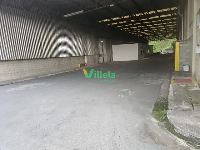 Galpão / Barracão com 2040m², para alugar, no bairro Vila Nova Bonsucesso em Guarulhos
