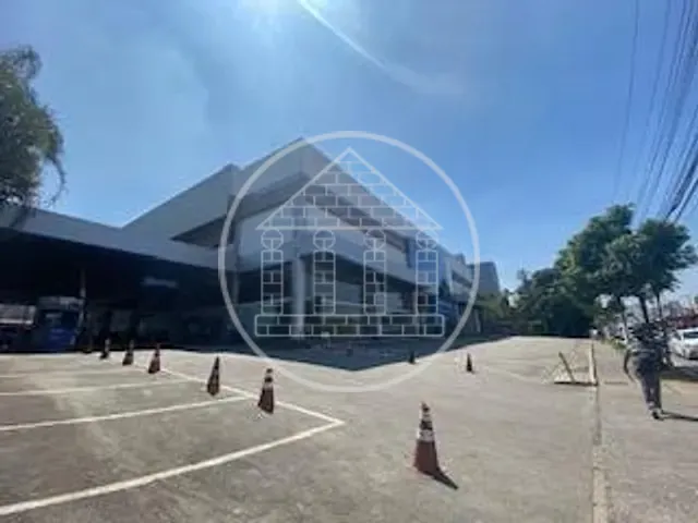 Galpão / Barracão com 9699m², à venda ou para alugar, no bairro Santo Amaro em São Paulo