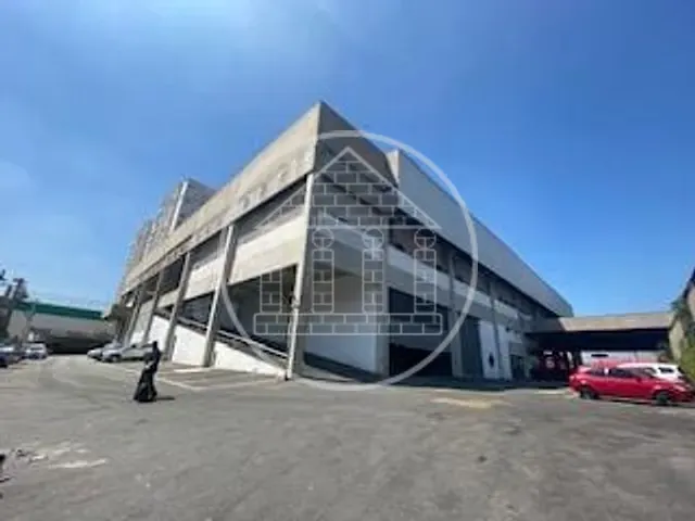 Galpão / Barracão com 9699m², à venda ou para alugar, no bairro Santo Amaro em São Paulo