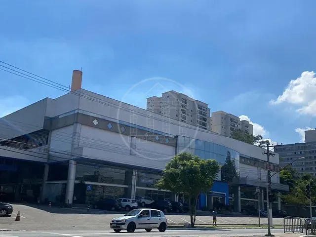 Galpão / Barracão com 9699m², à venda ou para alugar, no bairro Santo Amaro em São Paulo