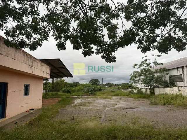 Galpão / Barracão com 1900m², para alugar, no bairro Vila Nair em São José dos Campos
