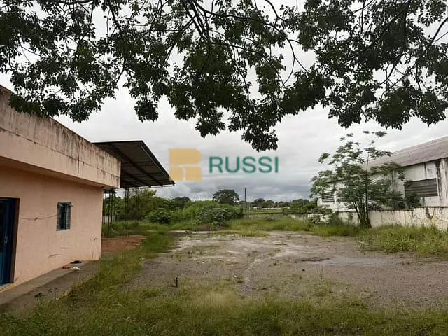 Galpão / Barracão com 1900m², para alugar, no bairro Vila Nair em São José dos Campos