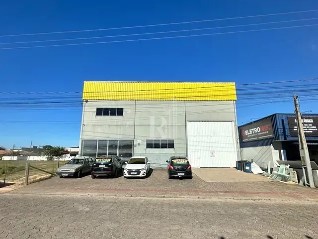 Galpão / Barracão para alugar, no bairro Praça em Tijucas