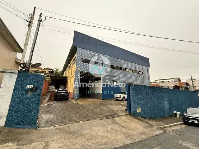 Galpão / Barracão com 2700m², à venda ou para alugar, no bairro Vila Bela em São Paulo