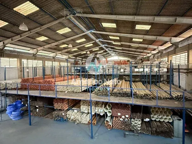 Galpão / Barracão com 2700m², à venda ou para alugar, no bairro Vila Bela em São Paulo