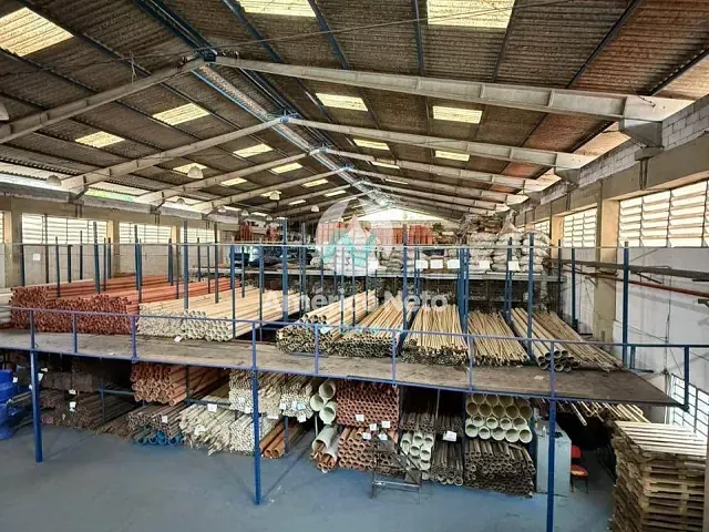 Galpão / Barracão com 2700m², à venda ou para alugar, no bairro Vila Bela em São Paulo