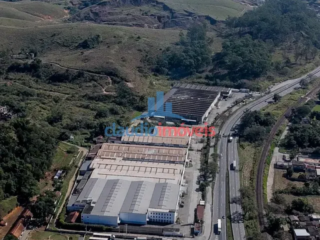 Galpão / Barracão com 100000m², à venda, no bairro Floriano em Barra Mansa