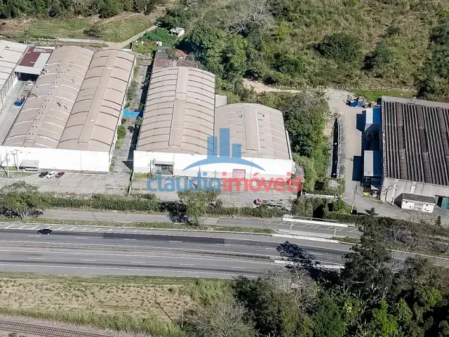 Galpão / Barracão com 100000m², à venda, no bairro Floriano em Barra Mansa