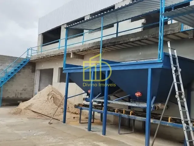Galpão / Barracão com 1000m², à venda, no bairro Zona Industrial em Sorocaba