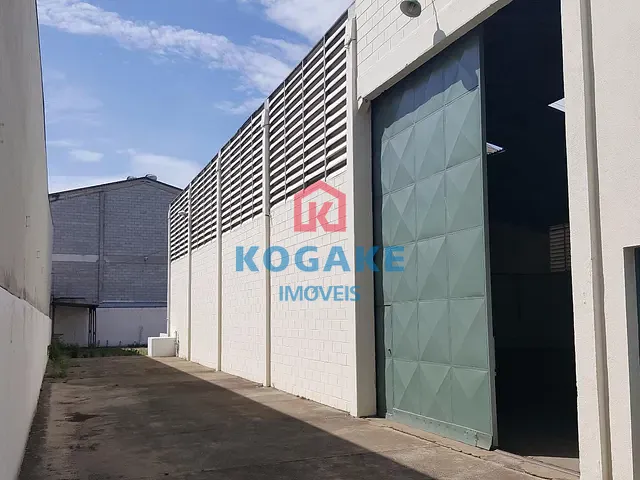 Galpão / Barracão com 1500m², à venda, no bairro Chácaras Reunidas em São José dos Campos