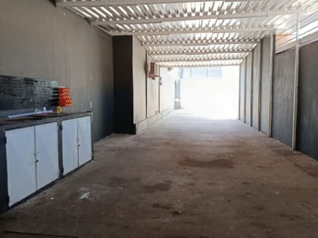 Foto do Galpão / Barracão - Barracão para alugar, 210 m² por R$ 2.800,00/mês - Jardim Ouro Branco - Artur Nogueira/SP | Imobiliária Olandini