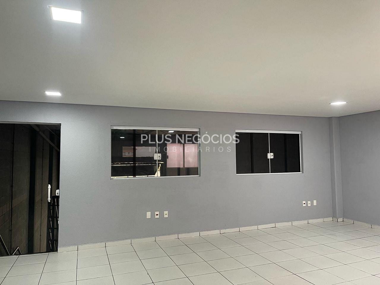 Depósito-Galpão-Armazém à venda e aluguel, 290m² - Foto 10