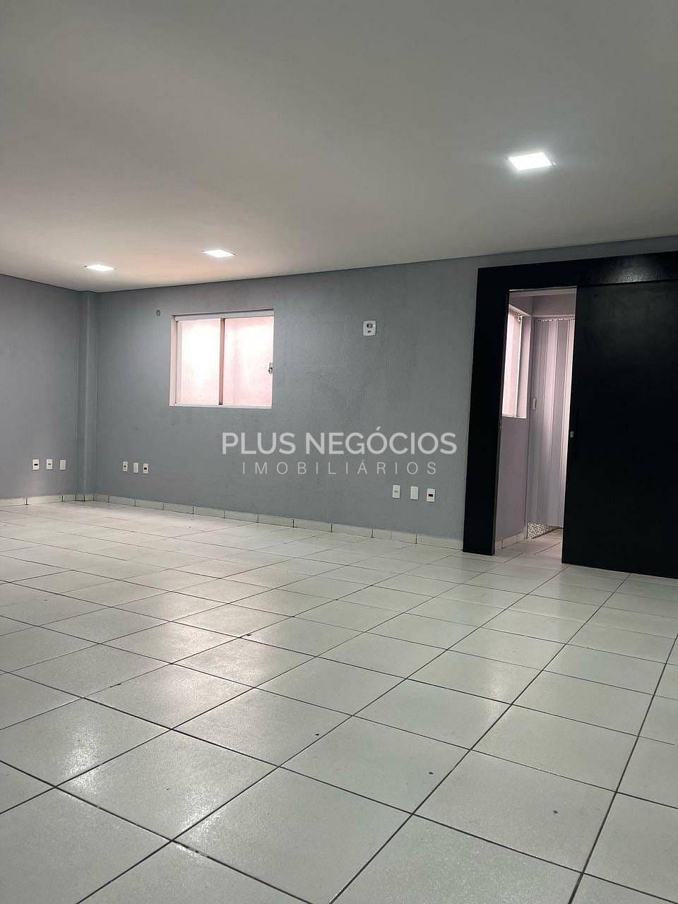 Depósito-Galpão-Armazém à venda e aluguel, 290m² - Foto 8