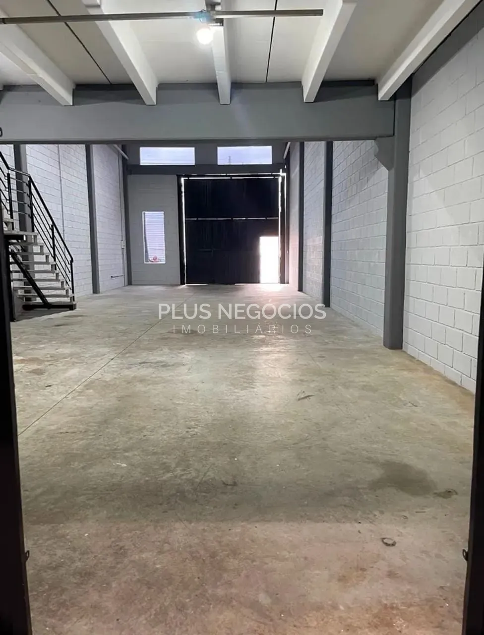 Depósito-Galpão, 290 m² - Foto 4