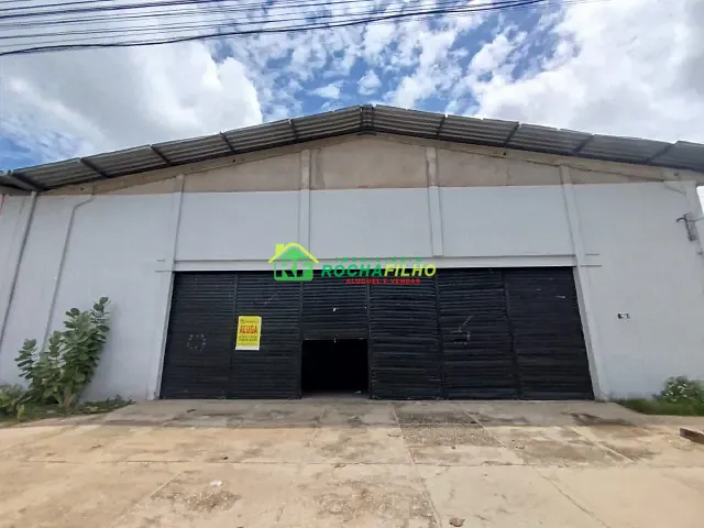 Galpão / Barracão com 745m², para alugar, no bairro Parque Piauí I em Timon