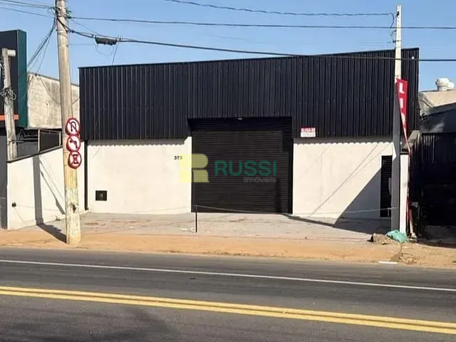 Galpão / Barracão com 250m², à venda ou para alugar, no bairro Vila Nair em São José dos Campos