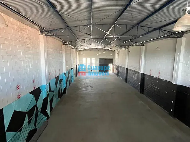 Galpão / Barracão com 430m², para alugar, no bairro Parque das Orquídeas em Guaxupé