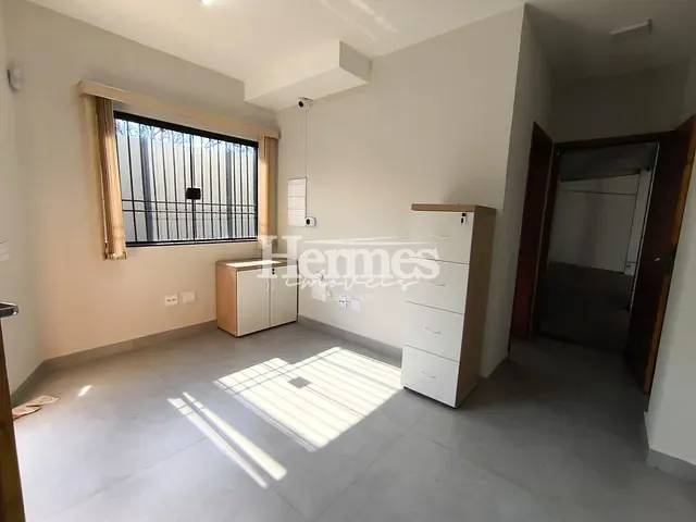 Galpão / Barracão com 425m², para alugar, no bairro Parque Via Norte em Campinas