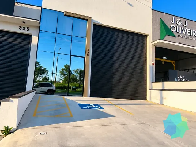 Galpão / Barracão com 200m², para alugar, no bairro Residencial Parque Imperial em Salto