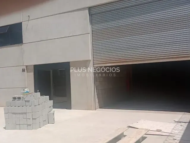 Galpão / Barracão para alugar, no bairro Jardim Ibiti do Paço em Sorocaba