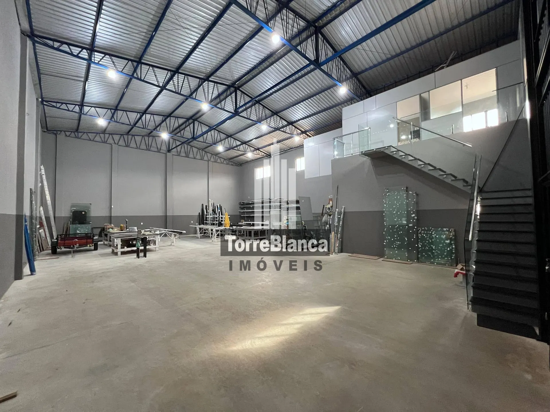 Depósito-Galpão, 330 m² - Foto 3