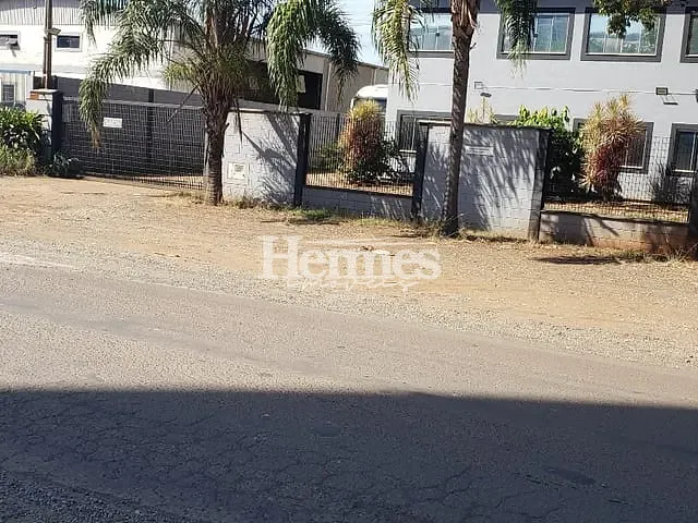 Galpão / Barracão com 5500m², para alugar, no bairro Betel em Paulínia