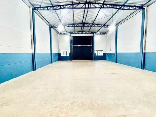 Galpão / Barracão com 397m², à venda ou para alugar, no bairro Jardim São José em Cambé
