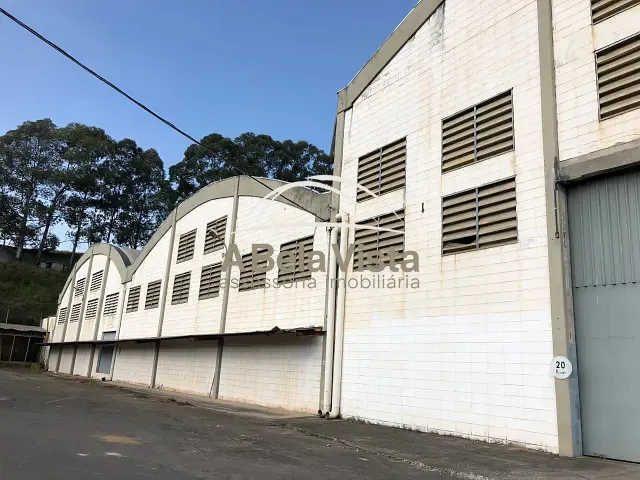 Galpão / Barracão com 42729m², à venda, no bairro Rio Abaixo em Itaquaquecetuba