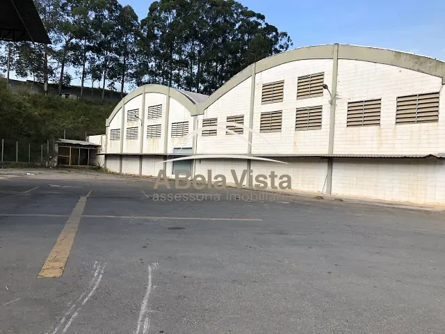 Galpão / Barracão com 42729m², à venda, no bairro Rio Abaixo em Itaquaquecetuba
