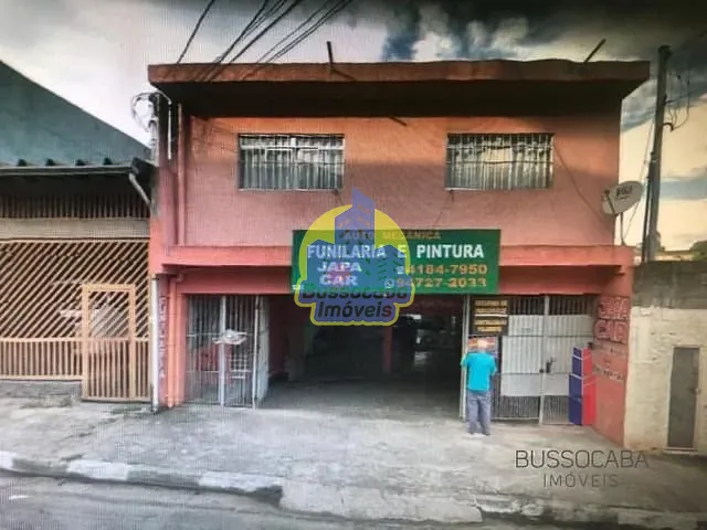 Galpão / Barracão com 250m², à venda, no bairro Vila Maria Helena em Carapicuíba