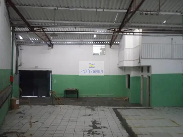 Galpão / Barracão com 500m², à venda, no bairro Vila Marlene em São Bernardo do Campo