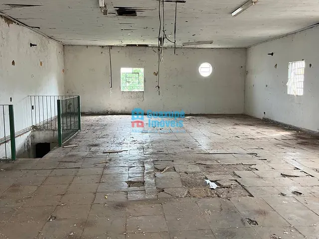 Terreno com 450m², à venda, no bairro centro em Guaranésia