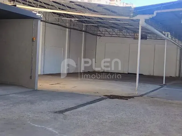 Galpão / Barracão com 1400m², para alugar, no bairro Santana em São Paulo
