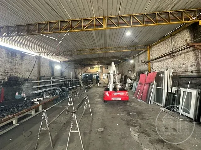 Galpão / Barracão com 350m², à venda, no bairro Jardim Marajoara em São Paulo