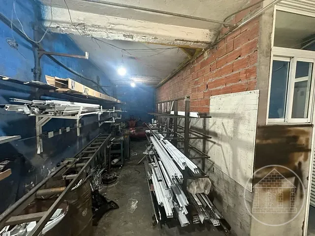 Galpão / Barracão com 350m², à venda, no bairro Jardim Marajoara em São Paulo