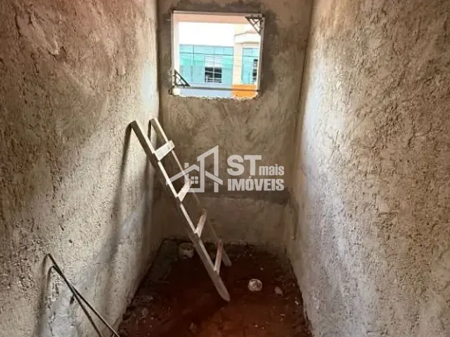 Galpão / Barracão com 195m², para alugar, no bairro Centro em Andradas