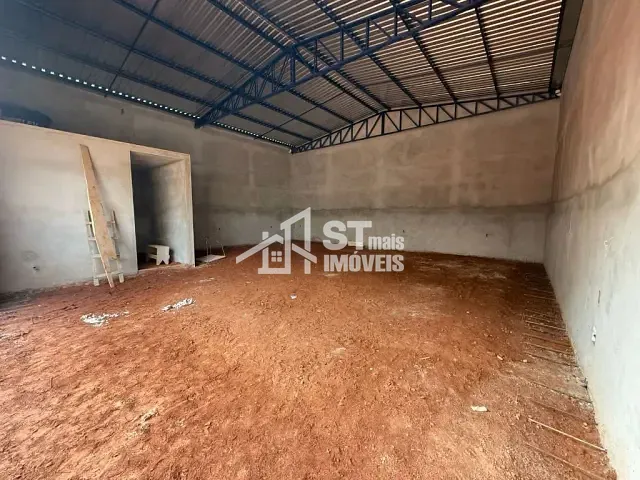 Galpão / Barracão com 195m², para alugar, no bairro Centro em Andradas