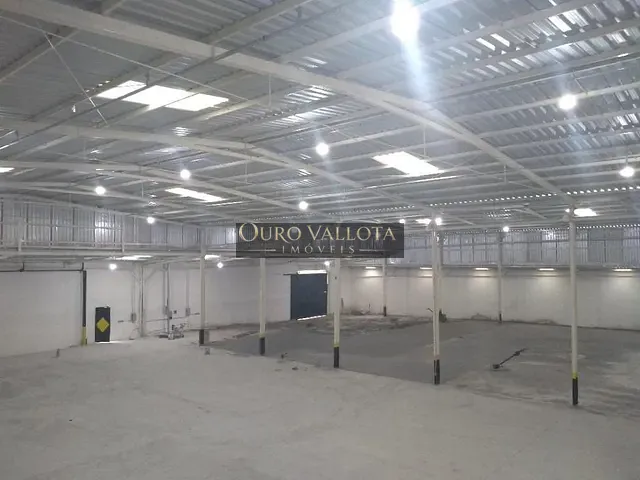 Galpão / Barracão com 2000m², para alugar, no bairro Vila Primavera em São Paulo