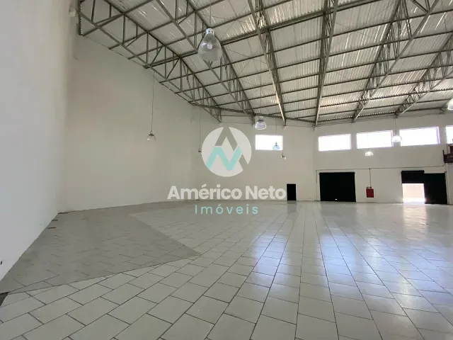 Galpão / Barracão com 2000m², para alugar, no bairro Vila Zelina em São Paulo